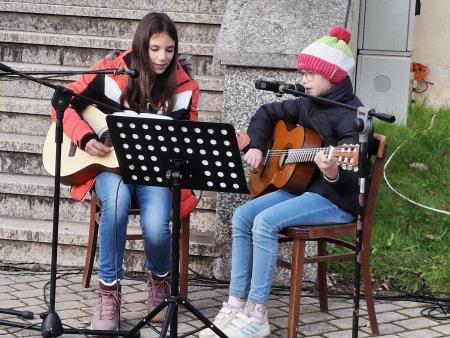 Nastopili sta tudi Kaja Grilc in Maša Berčič
